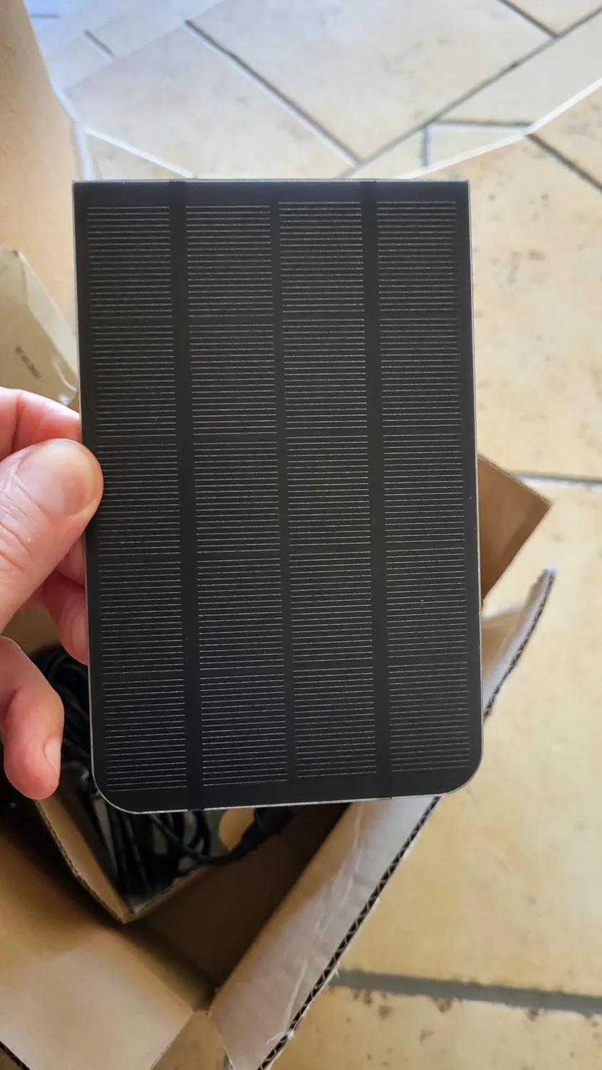 Decdeal Pompe à oxygène solaire pour bassin 3,7 V 1800 mAh